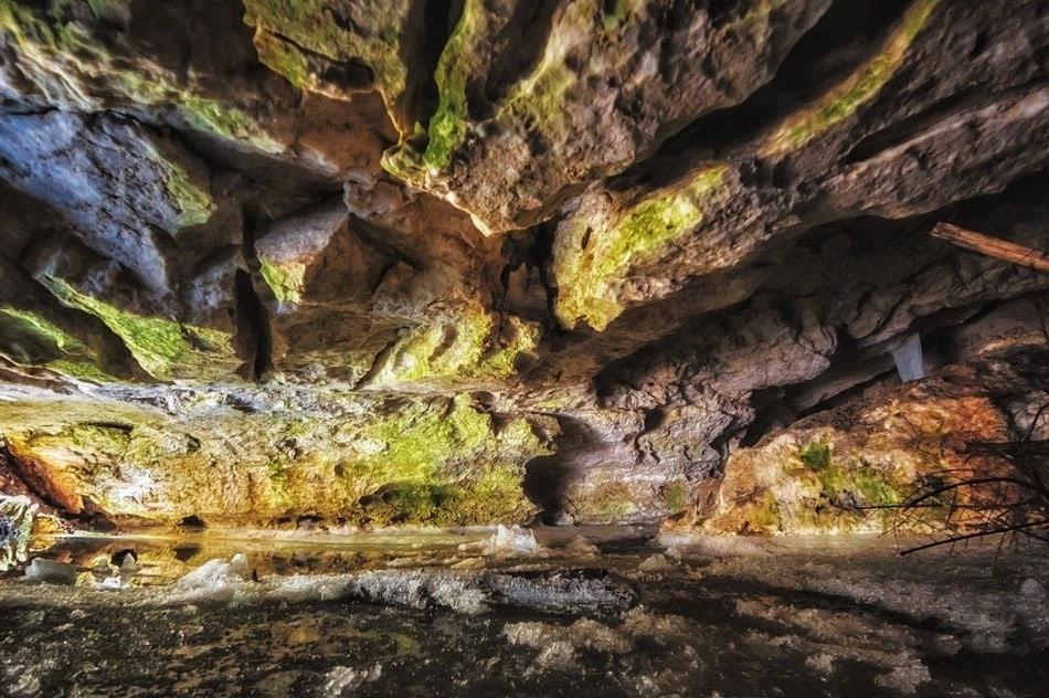 Балахонихинская пещера